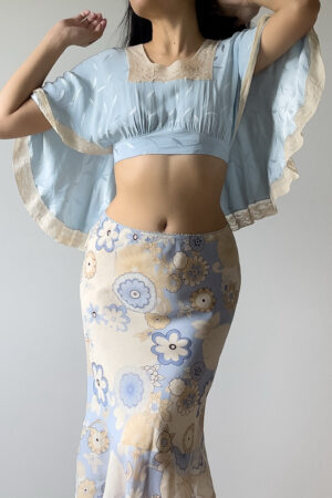 Vintage 1940s Powder Blue Floral Rayon Bed Capelet (S–L)