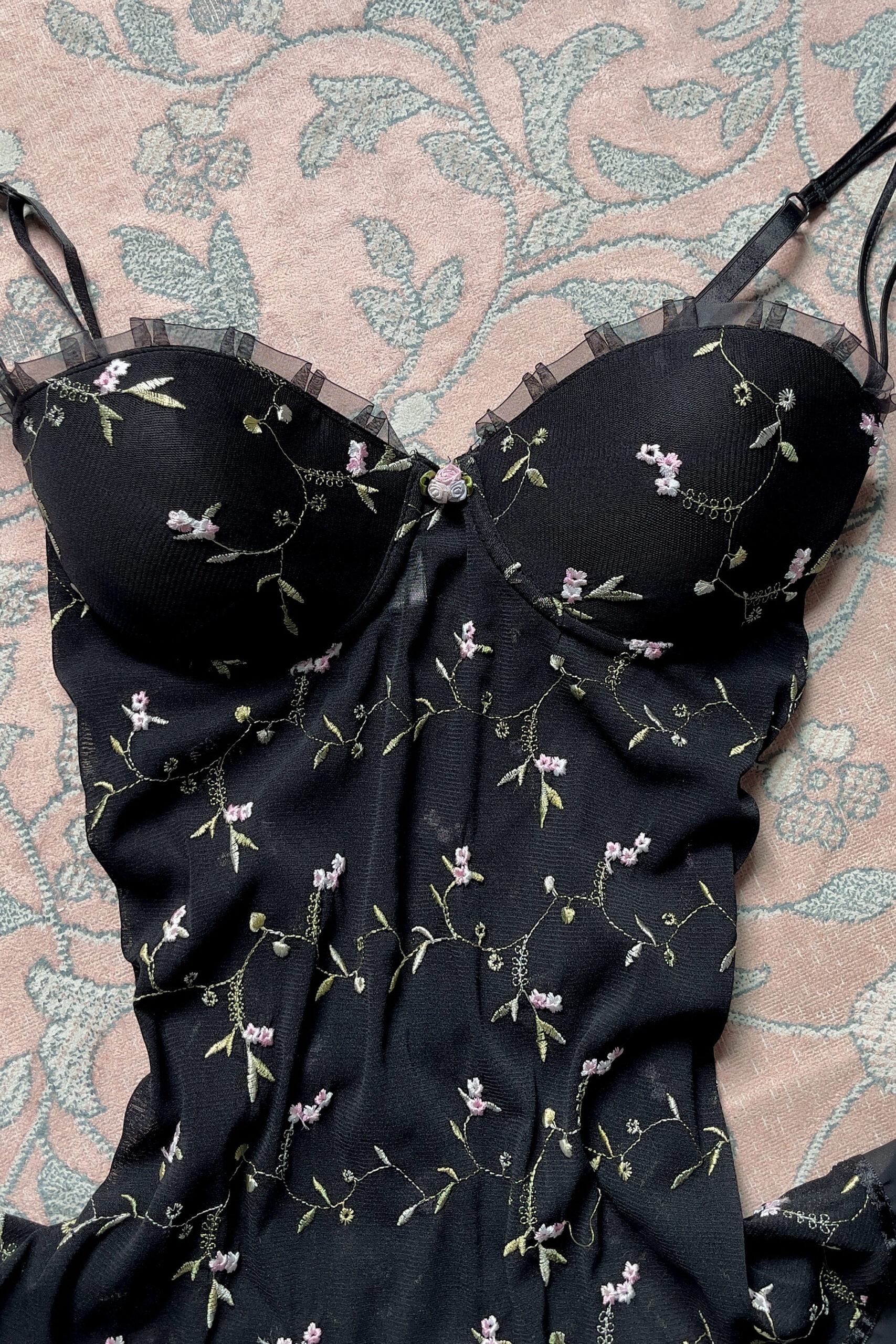 Romantic Black Floral Embroidered Mesh Slip Dress (M–L) - Image 2
