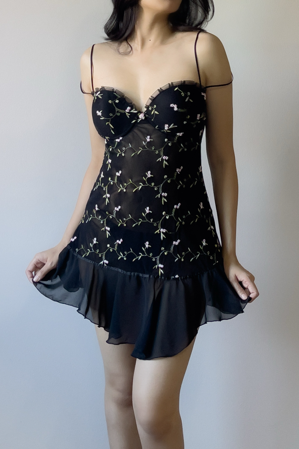 Romantic Black Floral Embroidered Mesh Slip Dress (M–L) - Image 2