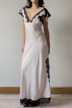 Vintage 1990s Pale Blush Silk & Black Lace Nightgown (Medium)
