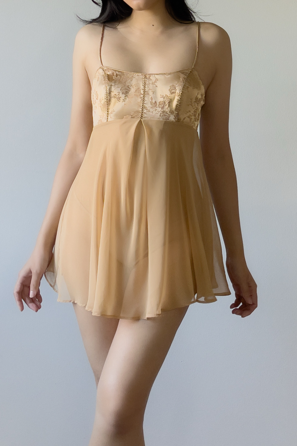 Vintage 1990s Champagne-Gold Jacquard & Chiffon Slip Dress (XS) - Image 4