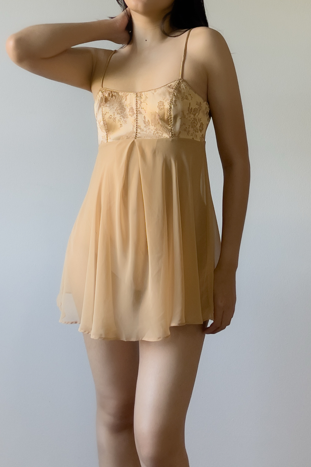 Vintage 1990s Champagne-Gold Jacquard & Chiffon Slip Dress (XS) - Image 3
