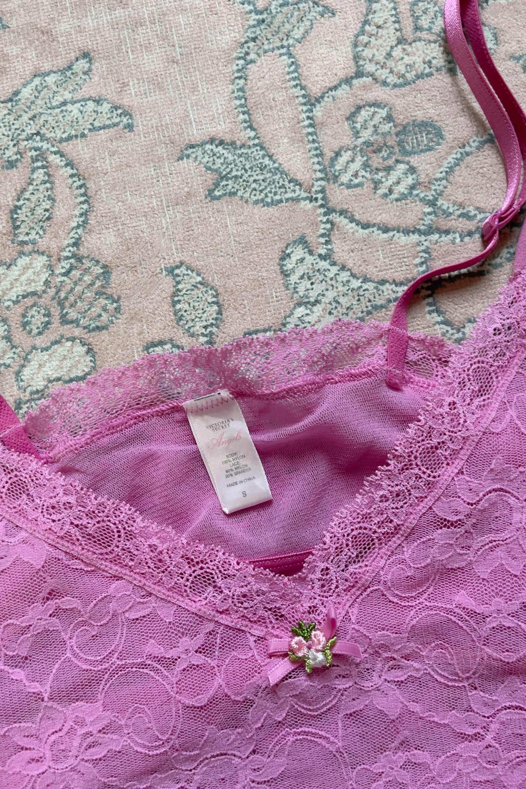 Vintage Bubblegum Pink Floral Mesh Lace Camisole (XS–S) - Image 7