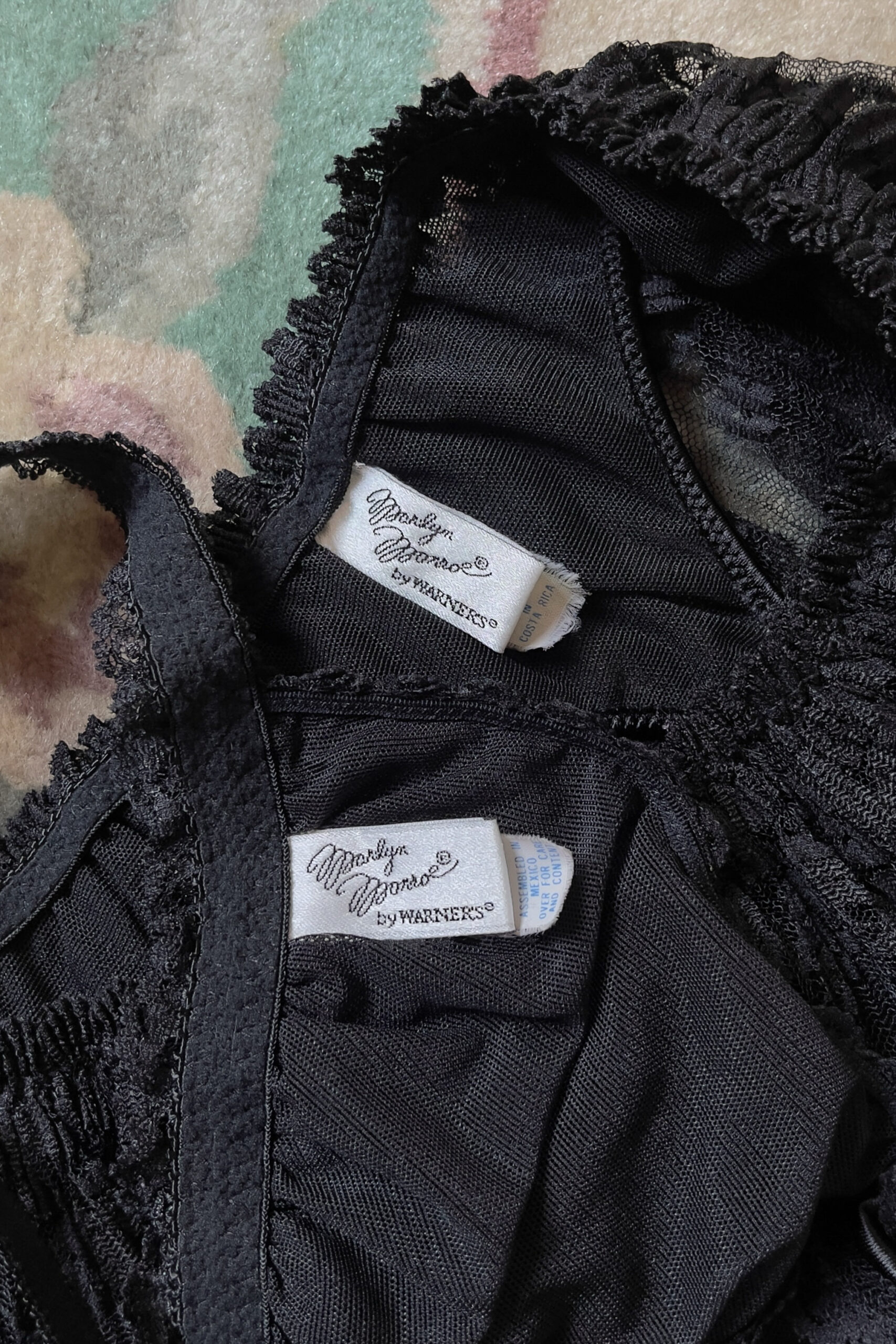 Vintage 1990s Black Semi-Sheer Lace Lingerie Set (S–M) - Image 13