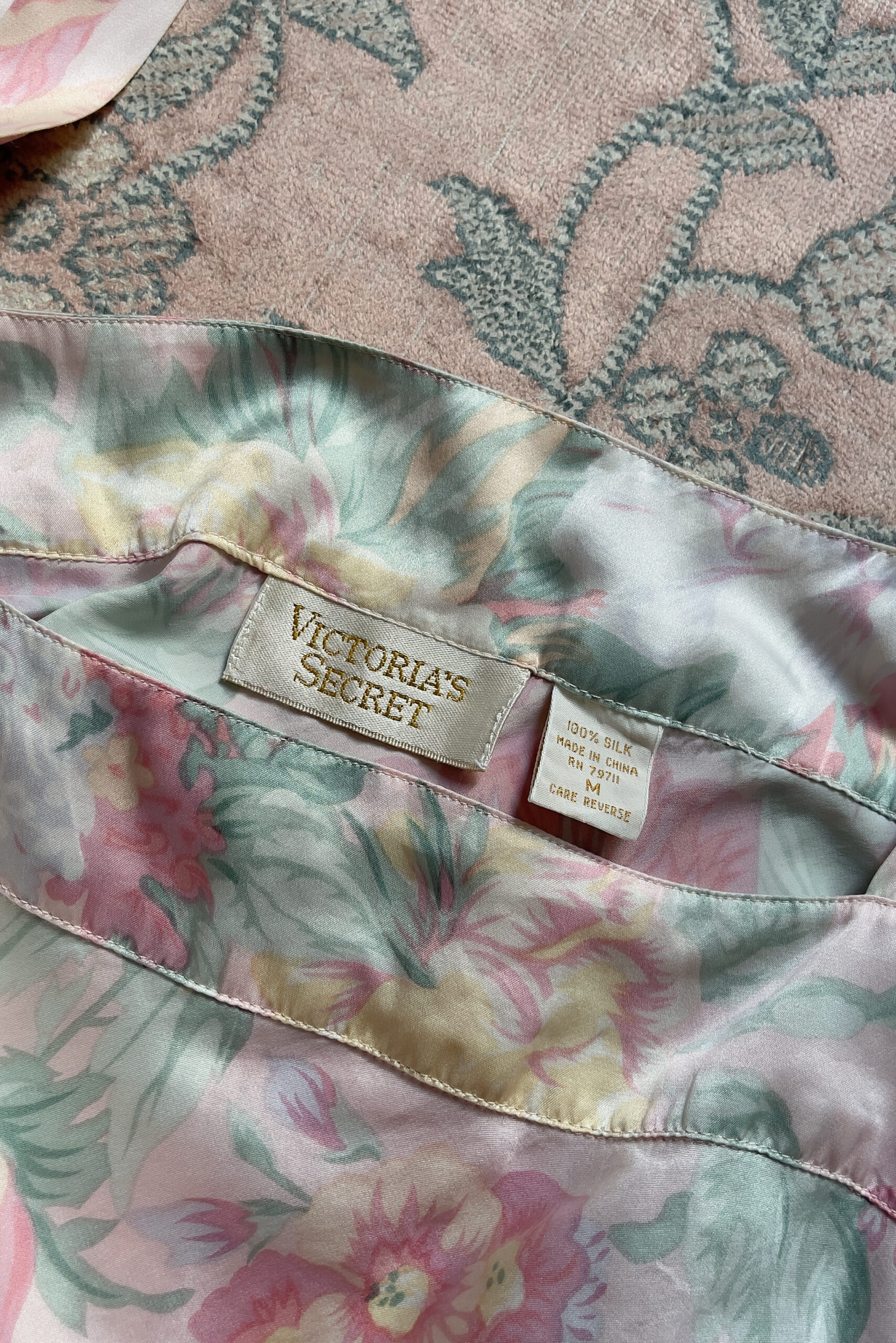 Vintage 1990s Silk Floral Camisole (M) - Image 10