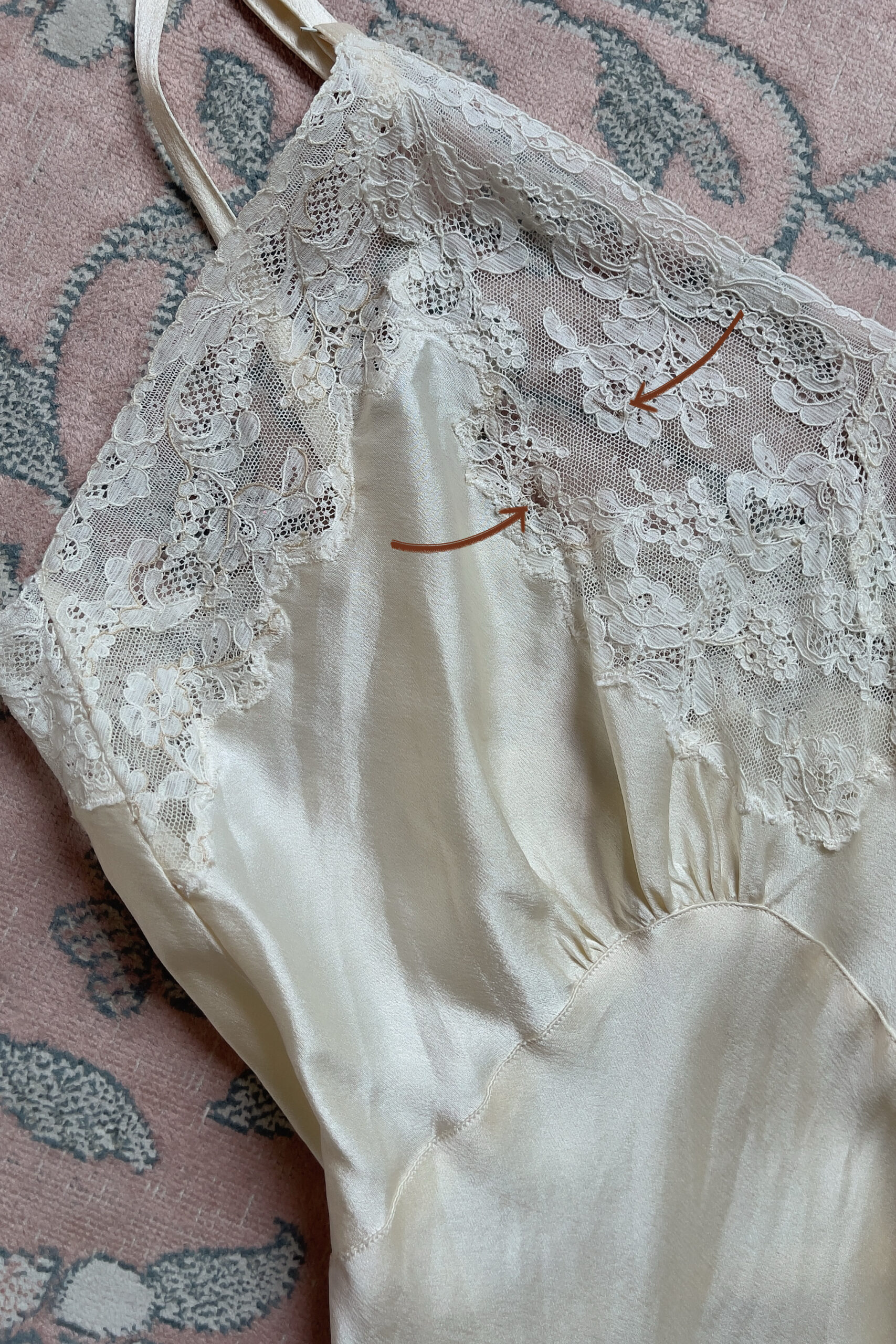 Vintage 1940s Ivory Silk Slip Dress (XS) - Image 13