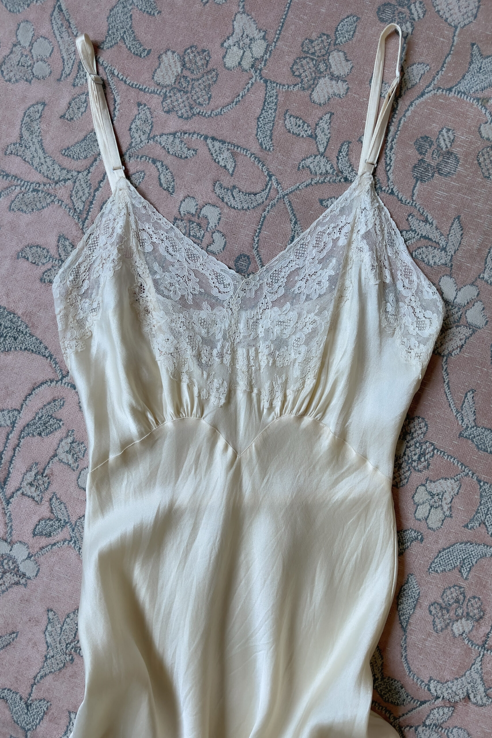 Vintage 1940s Ivory Silk Slip Dress (XS) - Image 8