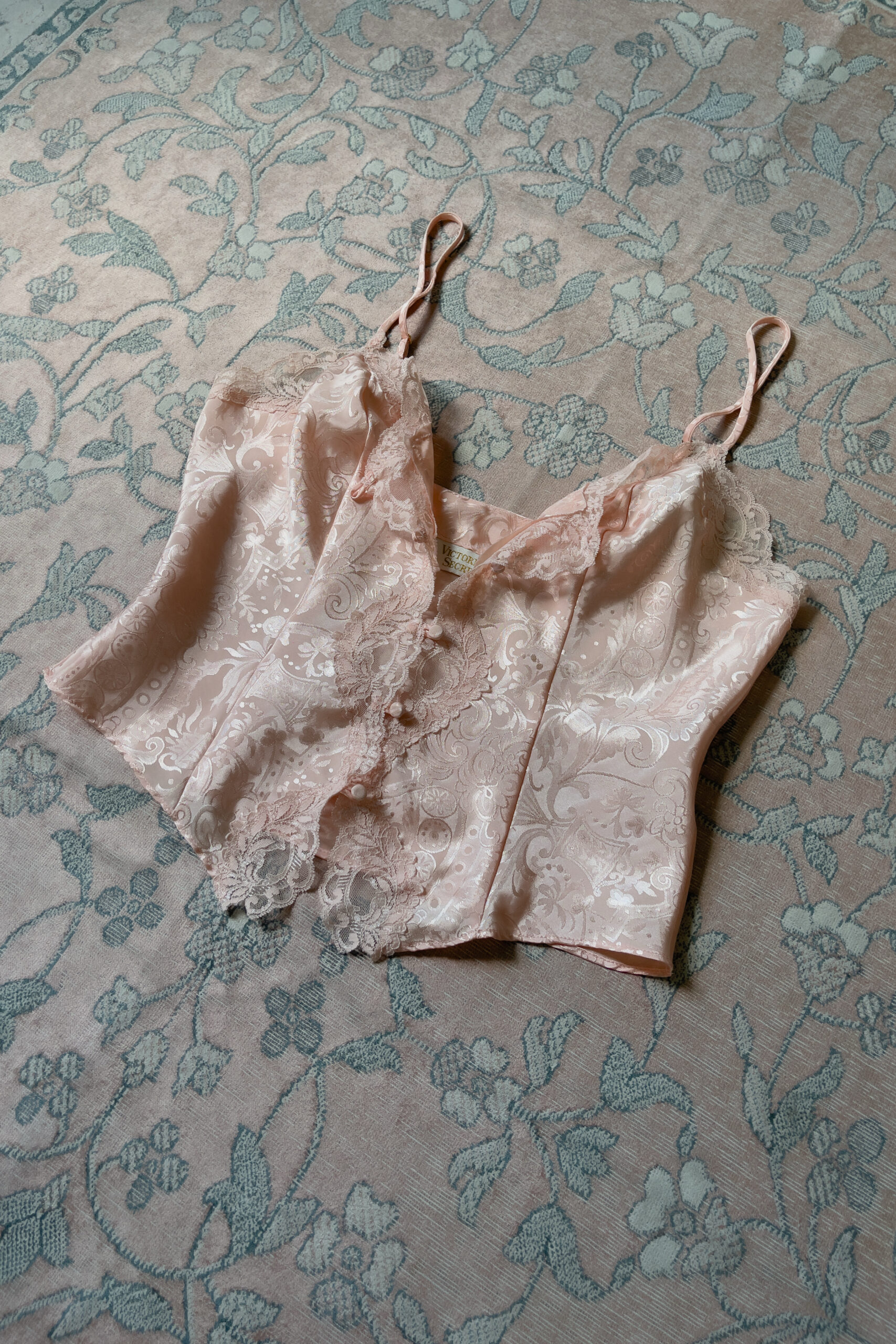 Vintage 1990s Soft Peach Jacquard Lace Camisole (M) - Image 4